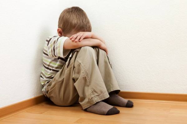 5 dấu hiệu cảnh báo trẻ dễ mắc rối loạn tự kỷ: Cha mẹ cần đặc biệt lưu ý